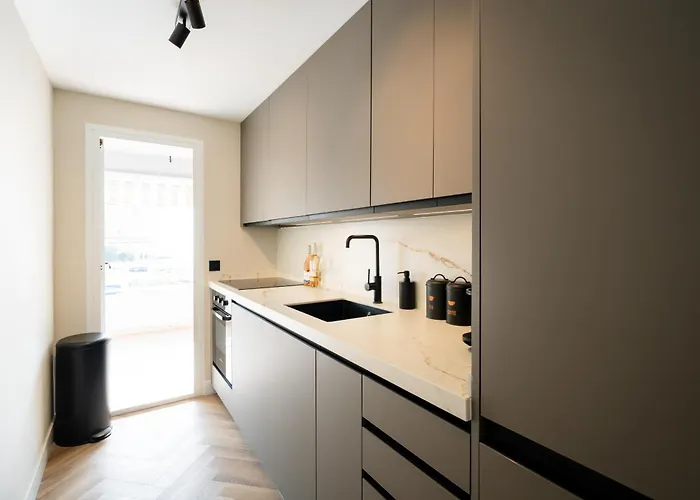 Esmeralda I Beachside